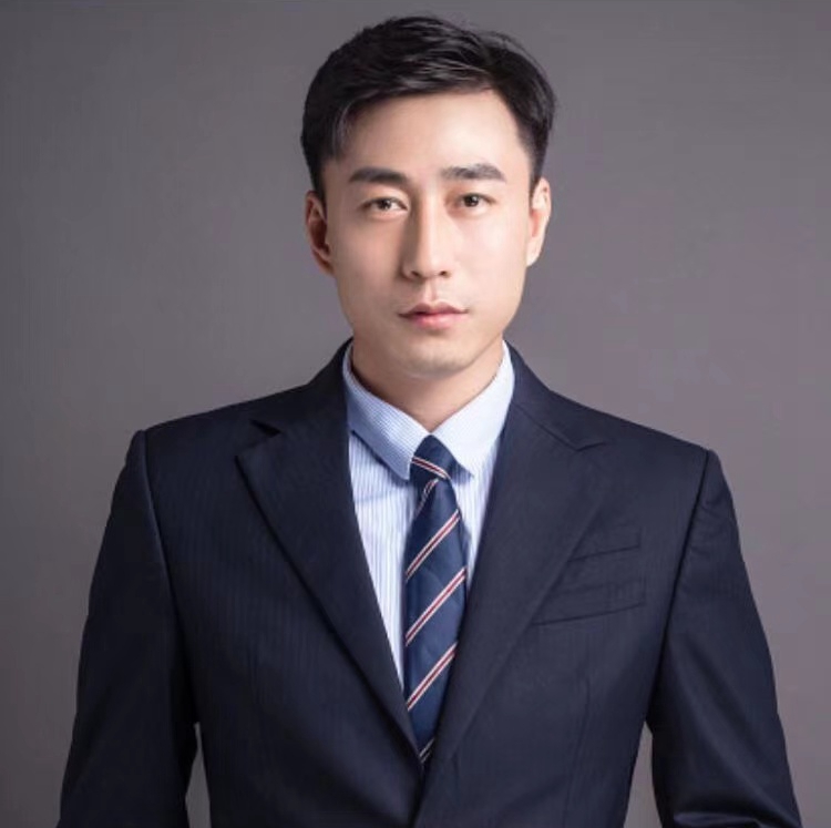 邱珍聪 客户策略总监